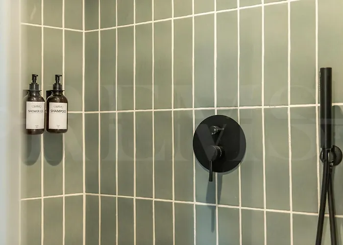 Apartment With Balcony, Close To The By Rems Fuengirola