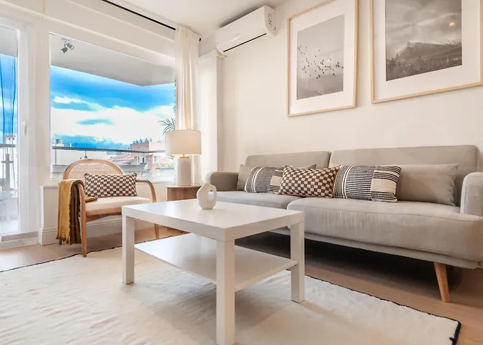 Apartment With Balcony, Close To The By Rems Fuengirola