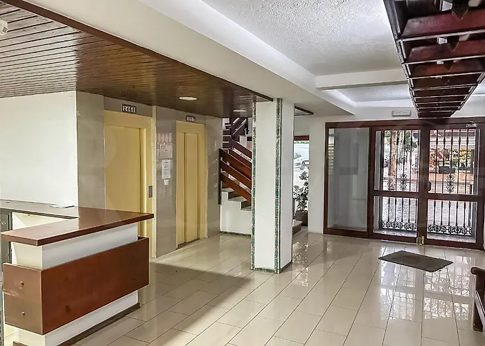 With Balcony, Close To The By Rems Apartment *